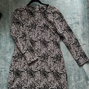 Zara Long sleeve print dress